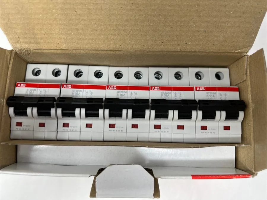 Автоматический выключатель ABB ST202M-K16 Circuit Breaker 277/480V DIN Rail Moun — фото лота 1