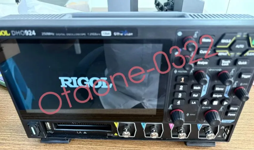 Осциллограф RIGOL DHO924 Oscilloscope Digital 4-Ch 250 MHz, 1.25 GSa/s, 12 Bit A