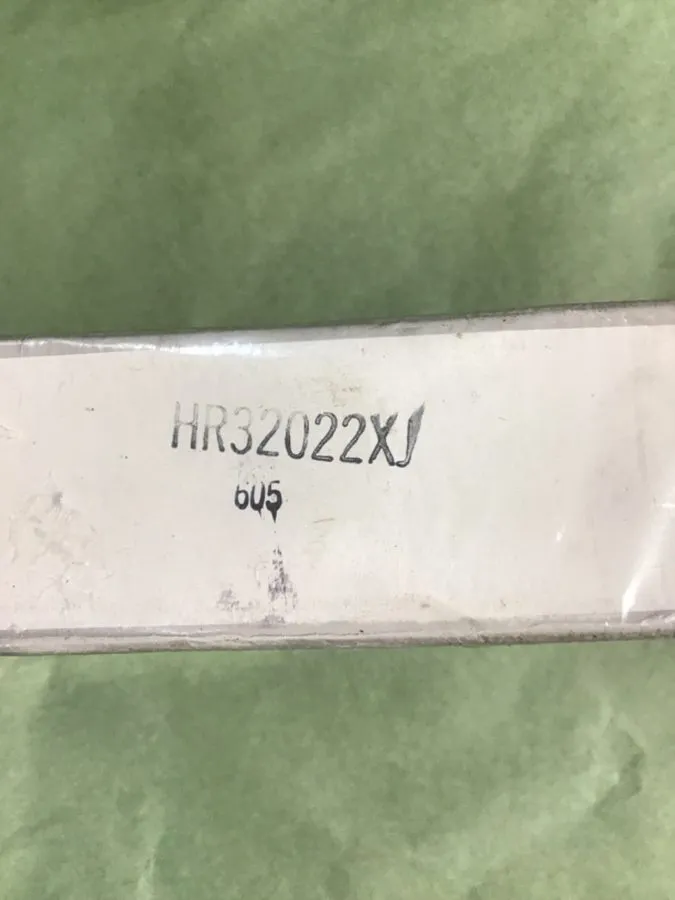 Подшипник NSK HR32022XJ Conical Roller Bearing