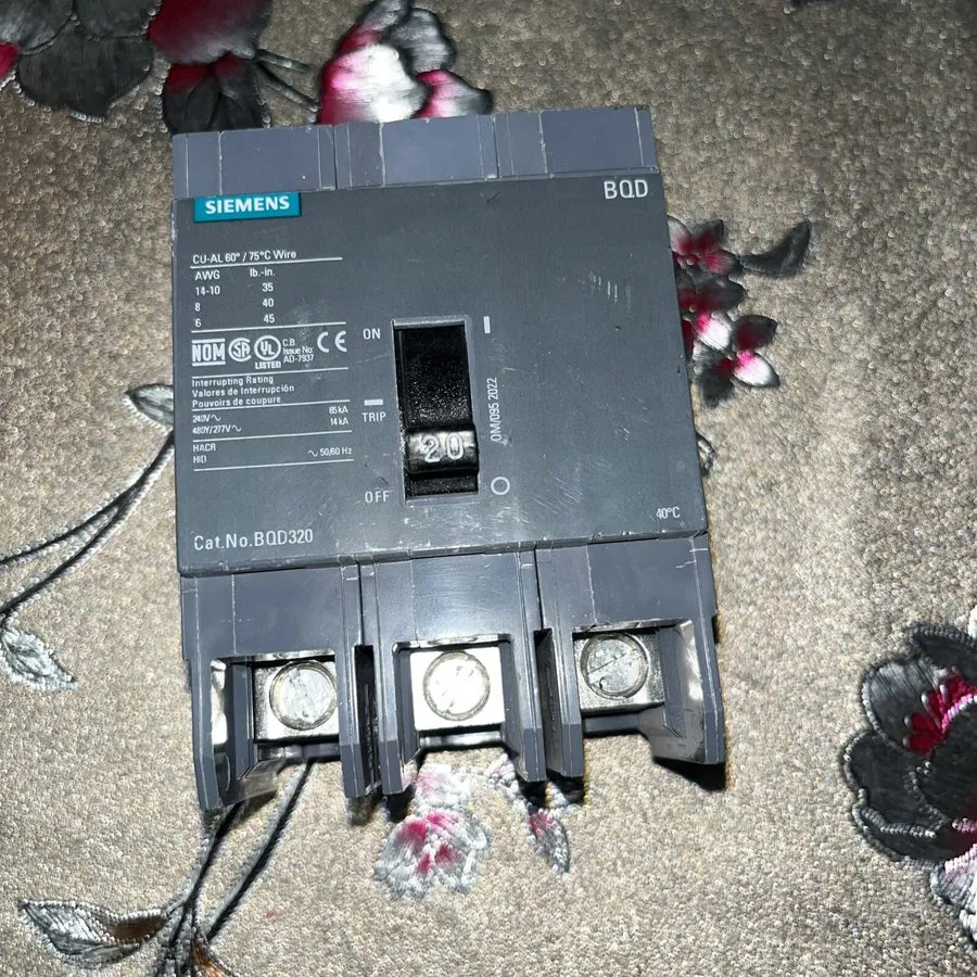 Автоматический выключатель Siemens BQD325 Bolt-on 480V 25A 3 pole circuit breake