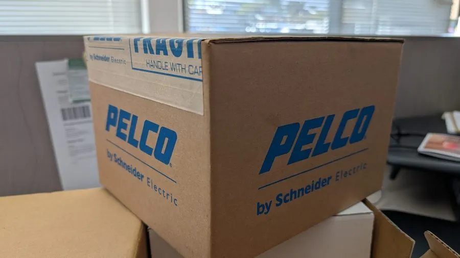 Оборудование видеонаблюдения PELCO SD4N-W0 SPECTRA MINI 10X IP PTZ $1945 — фото лота 2