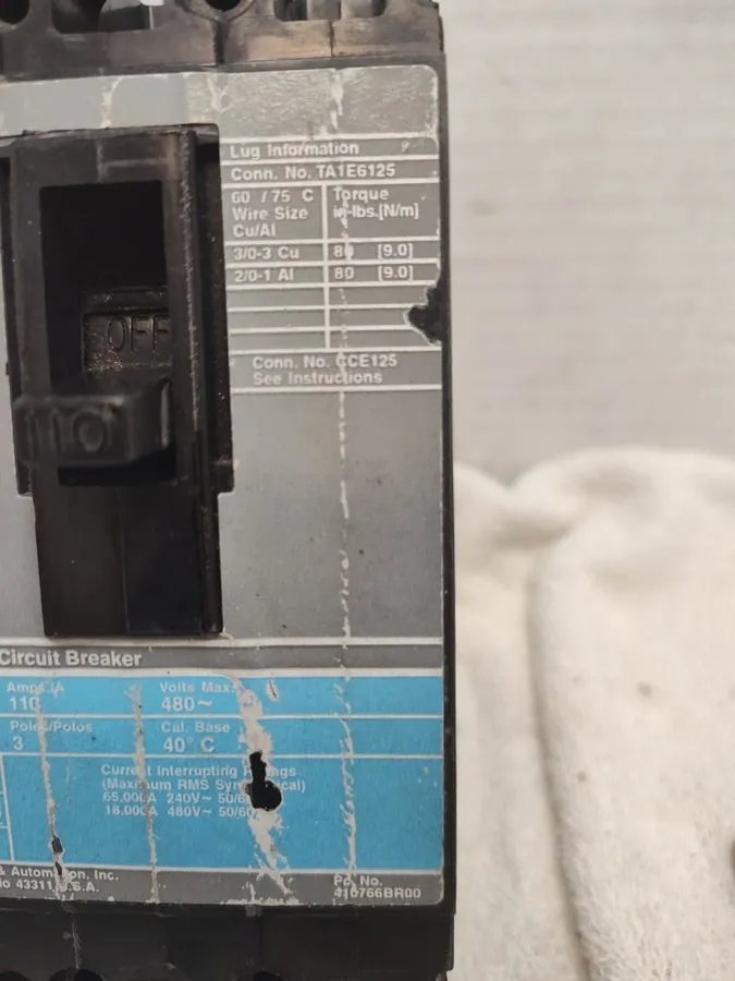 Автоматический выключатель ITE/SIEMENS SENTRON SERIES CIRCUIT BREAKER ED43B110 1 — фото лота 2