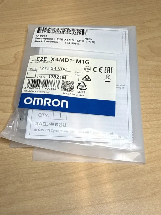 Датчик приближения Omron E2E-X4MD1-M1G Proximity Sensor 12-24VDC — фото лота 1