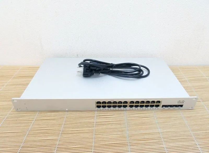 Коммутатор Cisco Meraki MS210-24P-HW UNCLAIMED 24 Port PoE Switch 370W Cloud Man