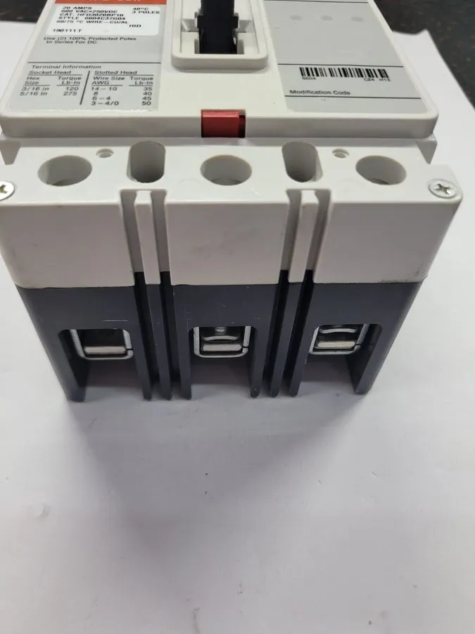 Автоматический выключатель EATON HFD3020 3 pole 20 amp 600 VAC 65kA@480v Type HF