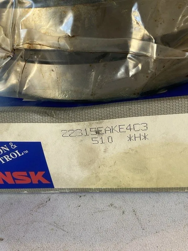 Подшипник NSK 22213EAKE4 C3 Spherical Roller Bearing Made in Japan — фото лота 1