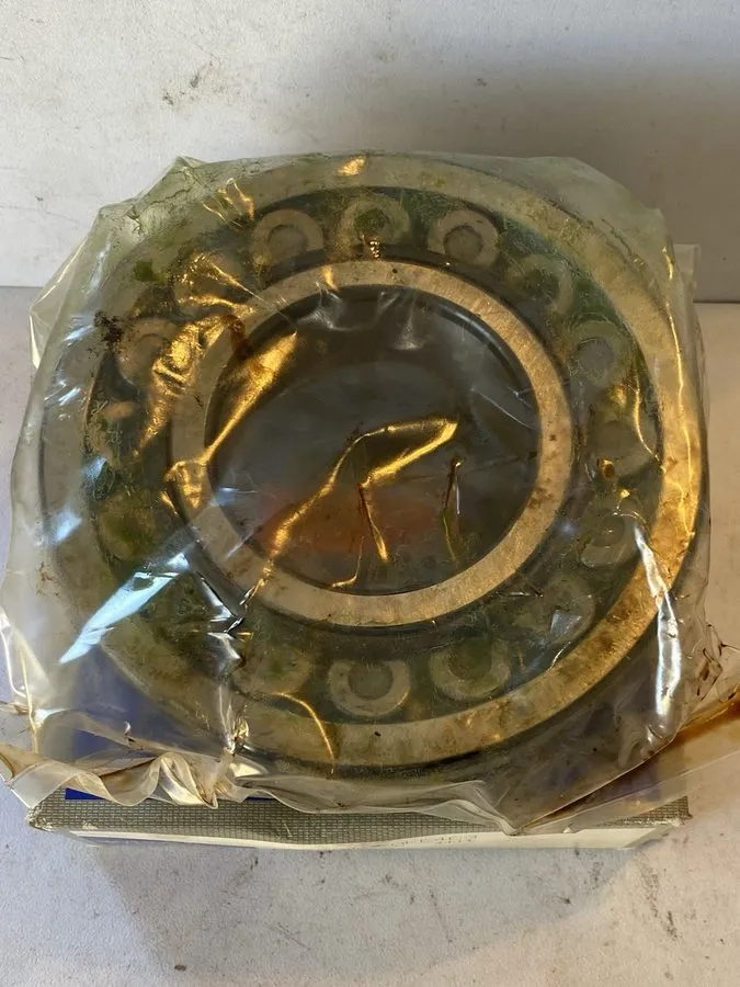 Подшипник NSK 22213EAKE4 C3 Spherical Roller Bearing Made in Japan — фото лота 2