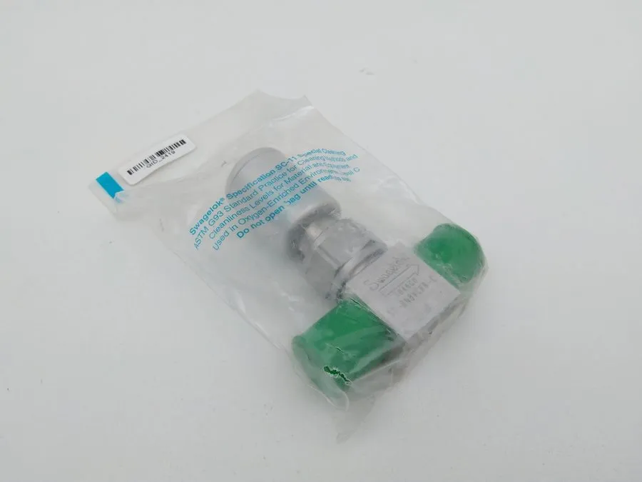 Клапан Swagelok SS-BN8VCR8-C High Purity Bellow Sealed Valve, 316L SS