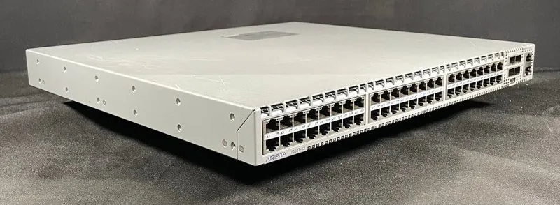 Коммутатор Arista DCS-7050T-52-F 48 Port RJ45 4x SFP+ Switch w/ 2x AC — фото лота 2
