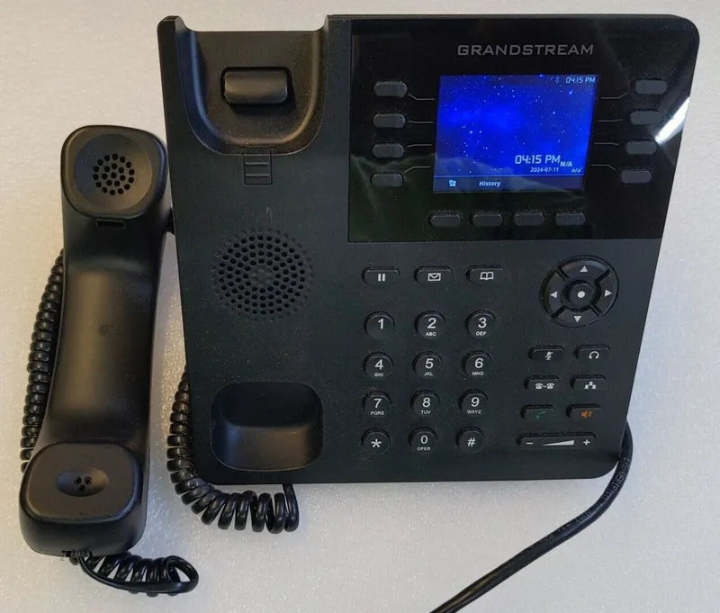 IP-телефон IP Phone 8 Line Enterprise Grandstream GXP2135 with 1 Gig POE Adaptor