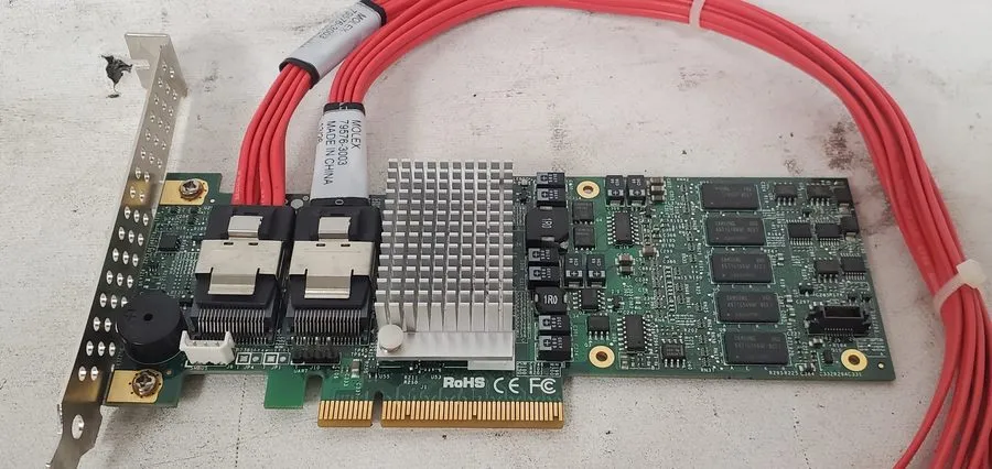 Кабель SUPERMICRO AOC-SAS2LP-H8iR 8-PORT SAS/SATA 6Gb/s RAID CONTROLLER CARD