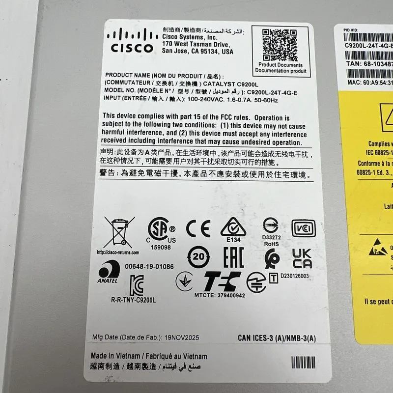 Коммутатор Cisco C9200L-48T-4G-E 48 Port Data Gigabit Switch — фото лота 4