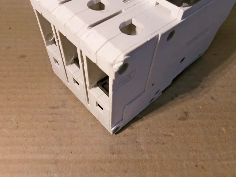 Автоматический выключатель Siemens HGB3B100B / HGB3B100 3p 480v 100a Circuit Bre