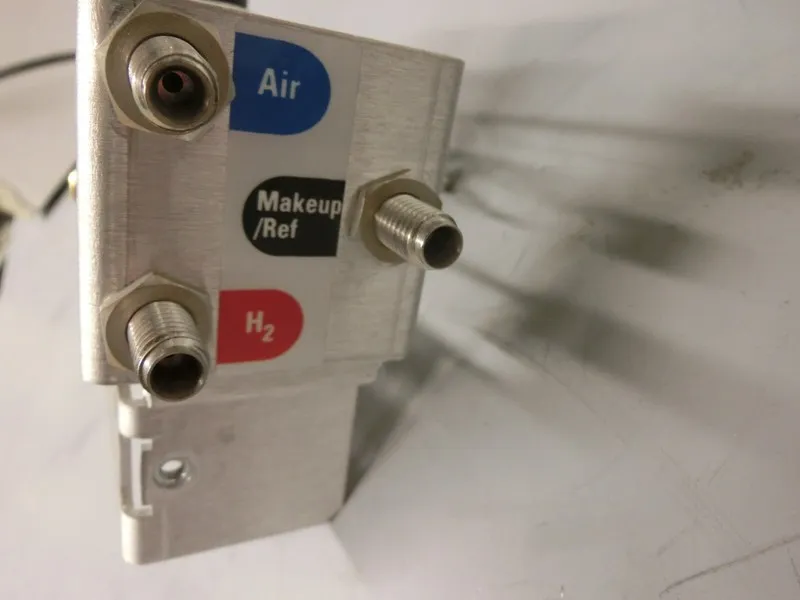 Трубопроводная арматура Agilent HP 6890 6890A GC Non-EPC Detector Forward Gas Re