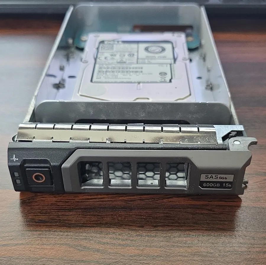Жёсткий диск WPJY9 DELL TOSHIBA AL13SXL600N 600GB 6Gbs 15K 3.5'' SAS HDD W348K W