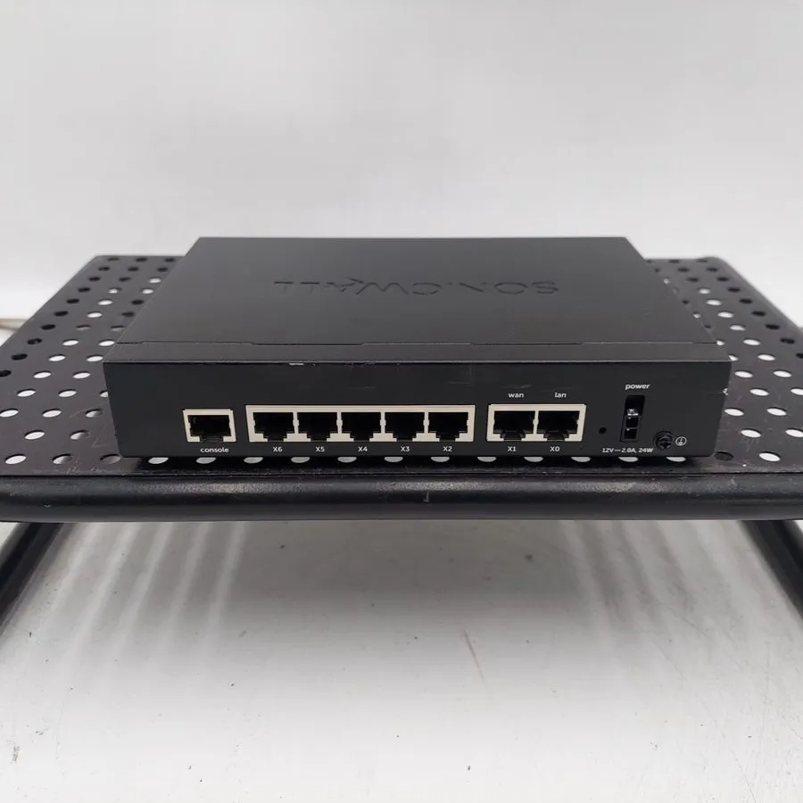 Межсетевой экран Dell Sonicwall TZ400 7-Port Gigabit Network Firewall