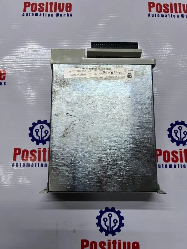 Сервопривод Allen Bradley Kinetix 300 Servo Drive 2097-V32PR2 120/240VAC 1P/PE — фото лота 3