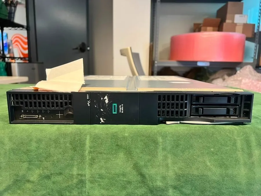 Сервер HPe AM377A I6 BL860C I6 Server Blade CTO