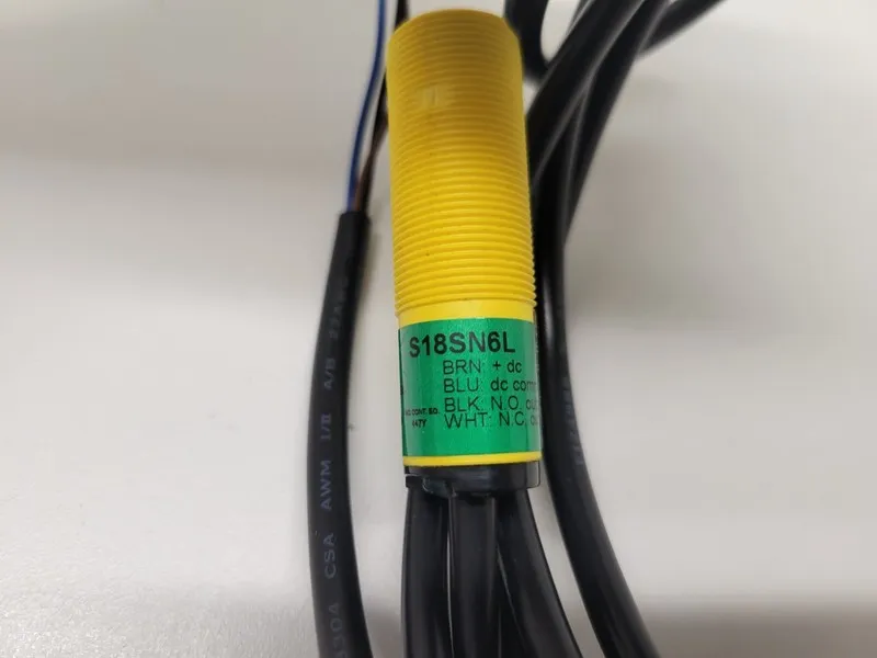 Фотоэлектрический датчик BANNER 10-30 VDC PHOTOELECTRIC SENSOR S18SN6L