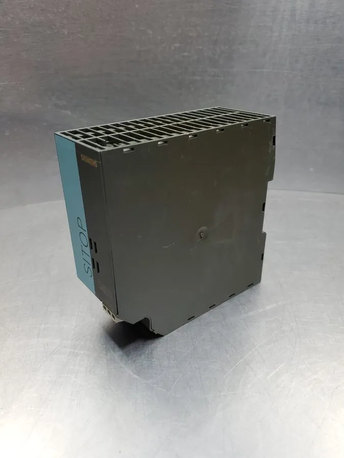 Блок питания Siemens 6EP1 333-2AA01 SITOP SMART 1AC/24VDC/5A Power Supply