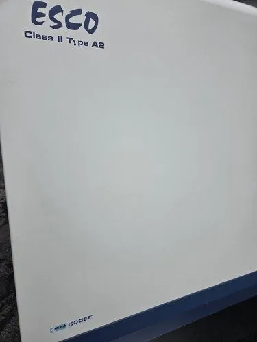 Лабораторный шкаф Labculture ESCO LA2-6A2 6' Biosafety Cabinet W/Legs, Decontami — фото лота 3