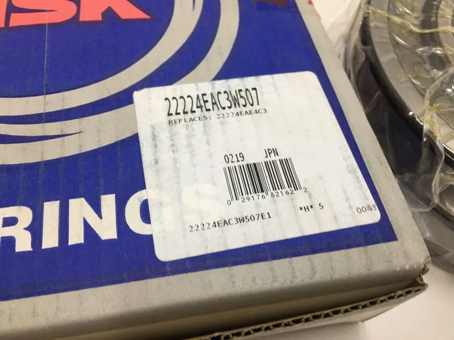 Подшипник NSK 22224EAC3 Spherical Roller Bearing 120x215x58 mm 22224EAE4C3 22224 — фото лота 2