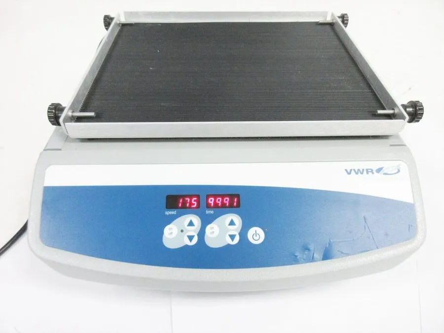 Шейкер VWR Advanced Laboratory Digital Platform Plate Shaker plate flask 89032-0 — фото лота 2