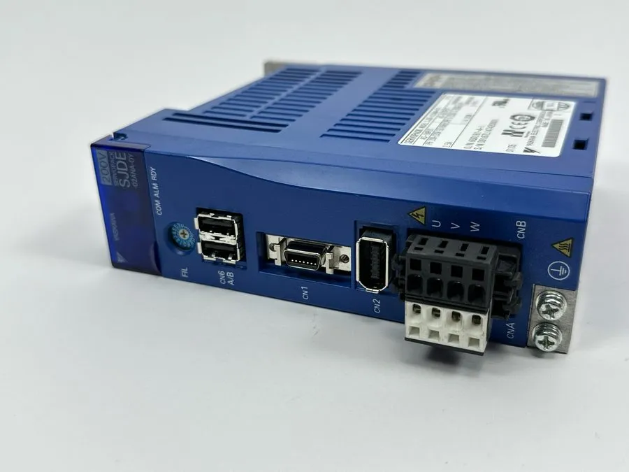 Сервопривод YASKAWA SJDE-02ANA-OY Servopack