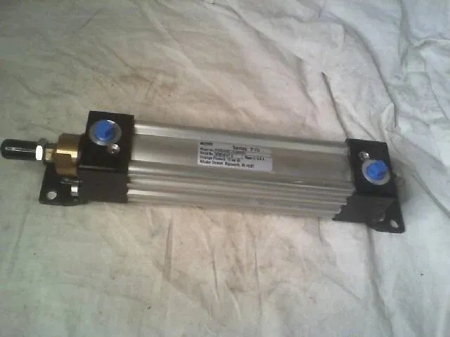 Пневмоцилиндр Parker P1D4G040MC-0130NFNNN Pneumatic Cylinder — фото лота 1