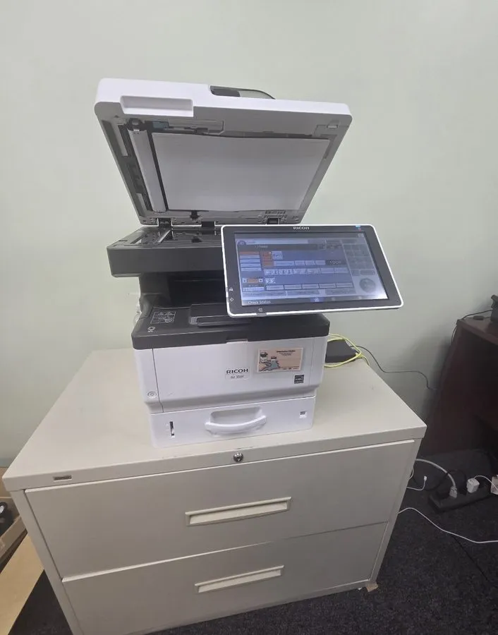 Лазерный принтер Local Pickup Only Ricoh IM 350F Mono Multifunction Laser Printe — фото лота 1