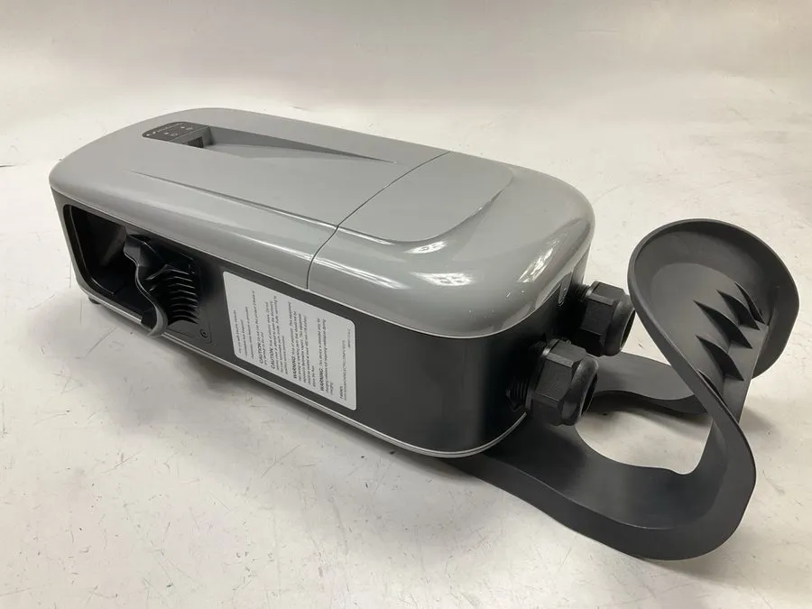 Аккумулятор Schumacher SEV1600P1450 Level 2 EV Charger 40 Amp 240V