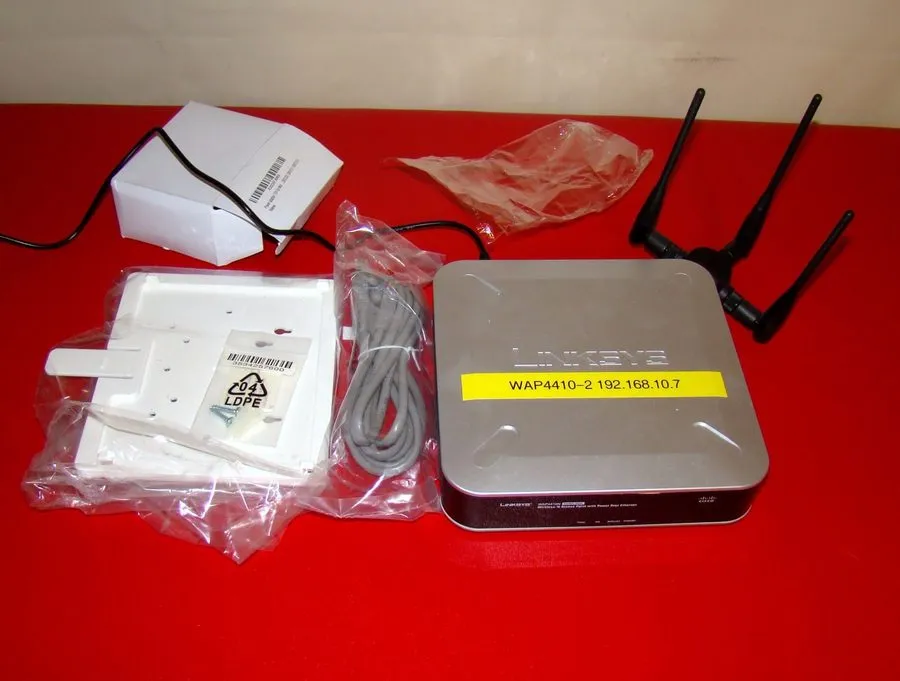 Точка доступа Wi-Fi Cisco WAP4410N Wireless-N Access Point PoE/Advanced Security