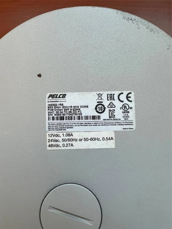 Камера Pelco IME322-1RS 3MP Sarix Enhanced 3mp Indoor Dome Camera With 9-22mm Le — фото лота 1