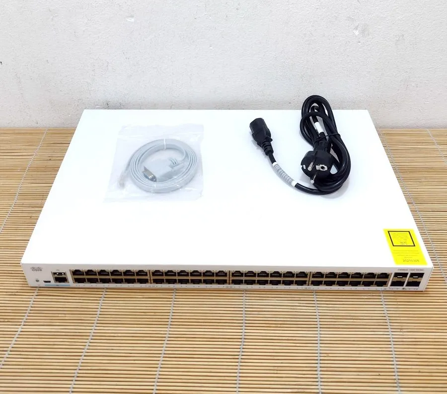 Коммутатор Cisco C1000-48T-4X-L 48x 10/100/1000 Ethernet ports 4x 10G SFP+ uplin