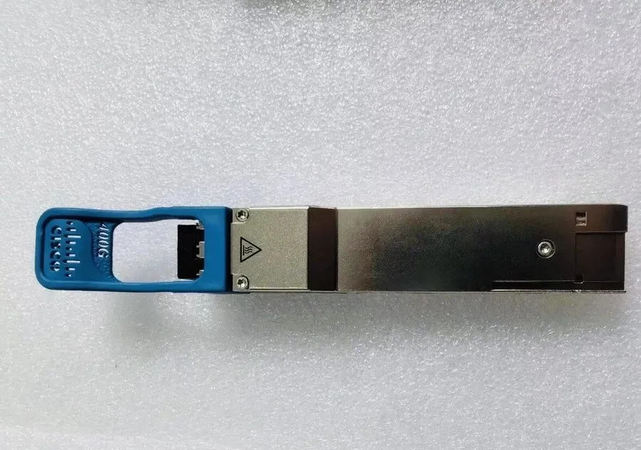 Трансивер Cisco QDD-400G-LR8-S 400G QSFP-DD Transceiver, 400GBASE-LR8, 10km