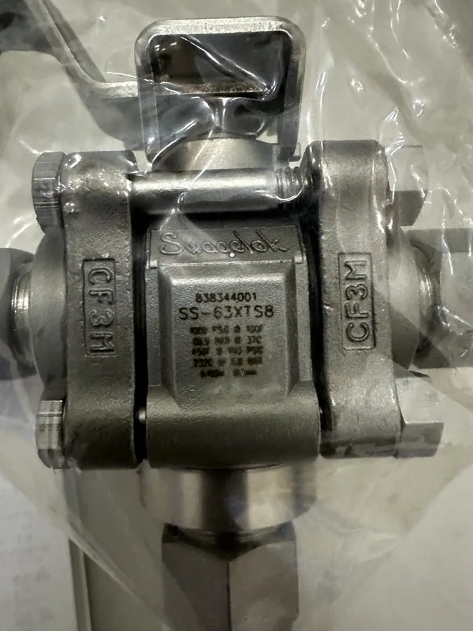 Клапан SWAGELOK SS-63XTS8 VALVE