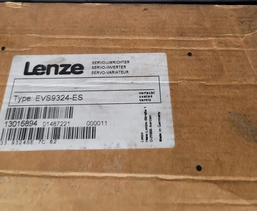 Сервопривод Lenze Servo Drive EVS9324-ES