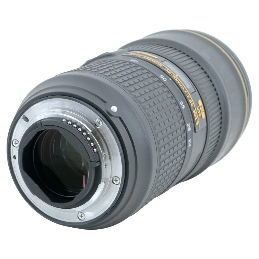 Объектив #Nikon NIKKOR AF-S 24-70mm F/2.8E ED VR Lens + pouch