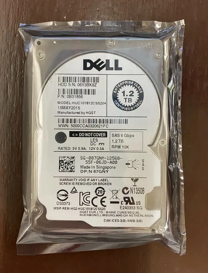 Жёсткий диск Dell 9XNF6 09XNF6 HUC101812CSS204 1.2TB 12G 10K SFF 2.5" SAS HDD HA