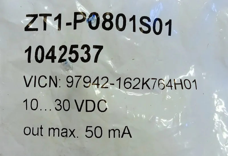 Датчик приближения SICK ZT1-P0801S01 10-30VDC 1042537 Photoelectric Proximity Se