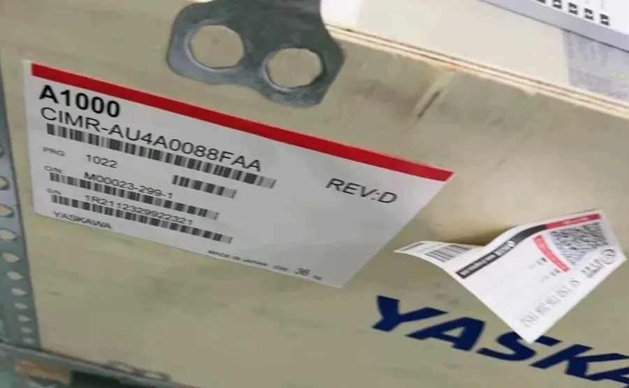 Частотный преобразователь YASKAWA A1000 AC Drive CIMR-AU4A0088FAA