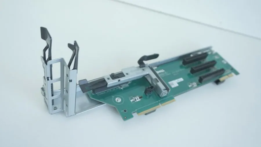 Райзер-плата Dell PowerEdge R515 Server 4-Slot PCI-E Riser Board K3NHD DAS67TB16