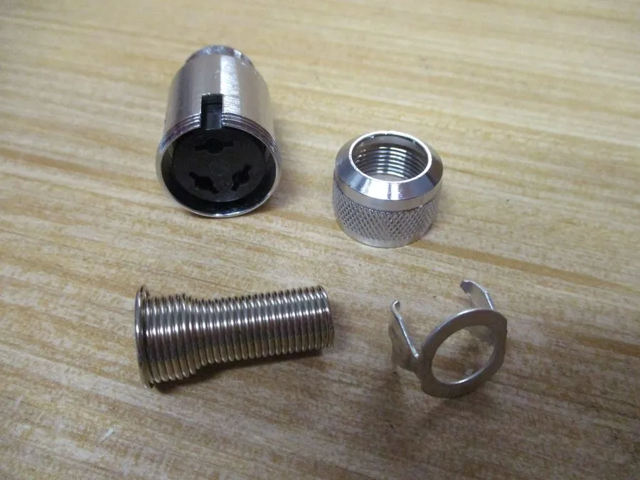 Разъём AMPHENOL 91-MC3F FEMALE MICROPHONE CONNECTOR 3 POSITION AUDIO
