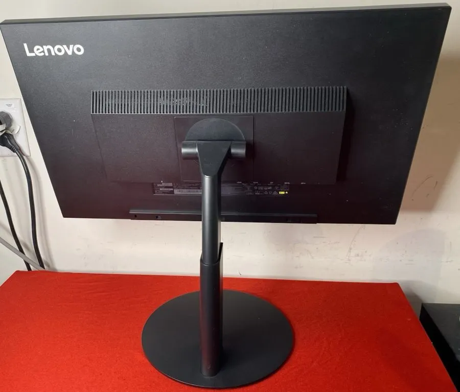 Монитор Lenovo Thinkvision P27h-10 2560x1440p 27" Monitor NO Stand Grade-C — фото лота 1