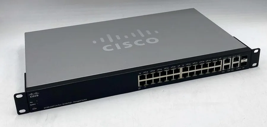 Коммутатор Cisco SF300-24PP 24-port Managed PoE+ Switch (no rackmount brackets)