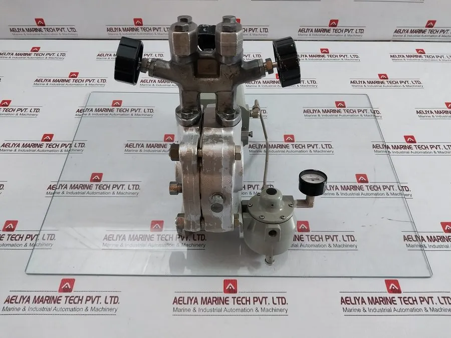 Датчик давления YOKOGAWA Y/15A1-LK1/L/GAS-FP/LD/CAL-P Differential Pressure Tran — фото лота 2
