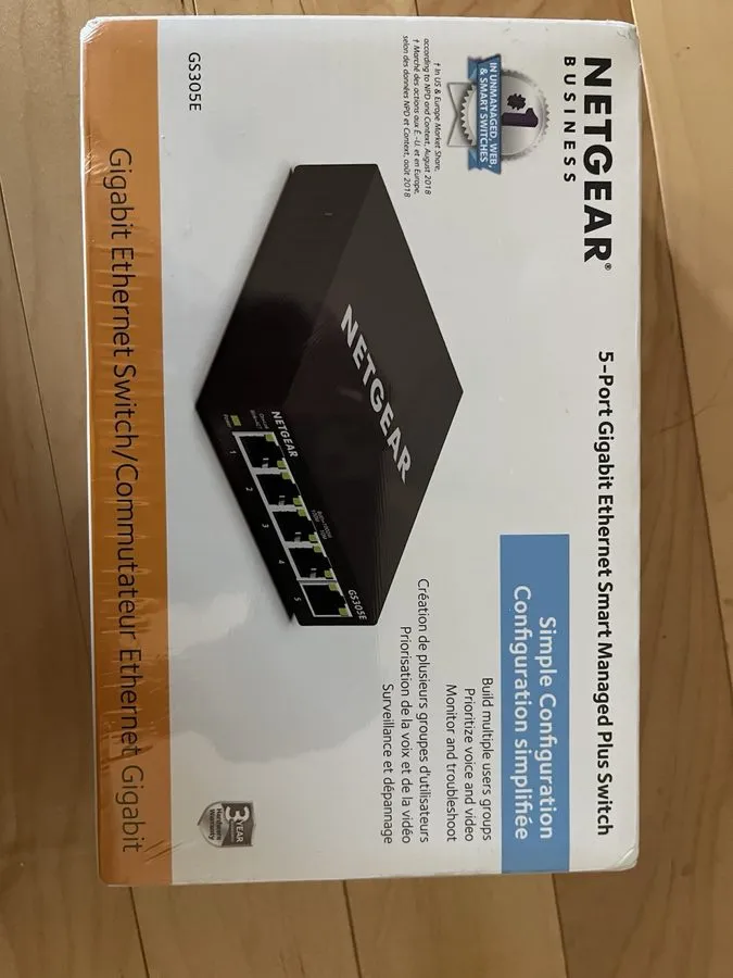Коммутатор Netgear GS305E Smart Managed Plus 5-Port Gigabit Ethernet Switch