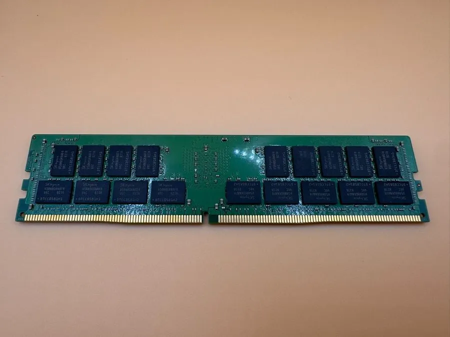 Модуль памяти Dell SK Hynix 32GB DDR4-2666 ECC Registered RDIMM 2Rx4 RAM HMA84GR