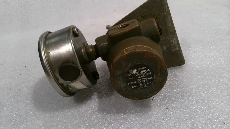 Трубопроводная арматура Norgren R43-201-NNLA Pressure Regulator 1/4" NPT 5-125ps