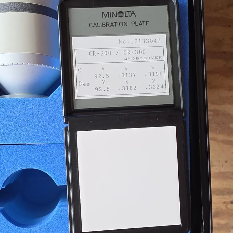 Лабораторный прибор Minolta CR-300 Colorimeter Kit w/ Calibration Plate, Measuri — фото лота 1
